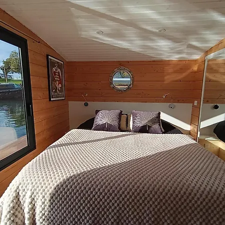 Ботель La Toue Vent D'anjou - Bateau Traditionnel De La Loire Анже